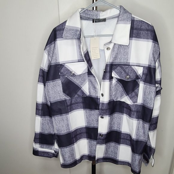 Black and white plaid shacket - Picture 2 of 4